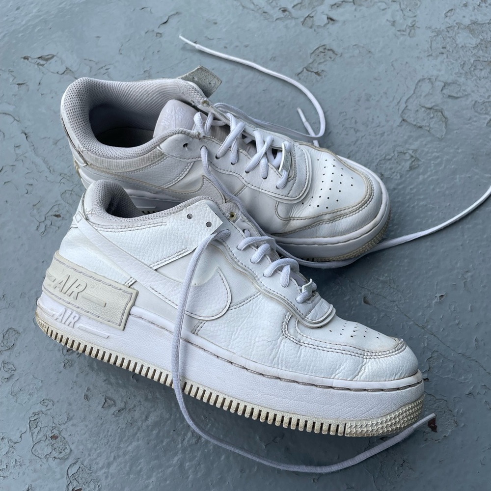 Nike Air Force 1 shadow